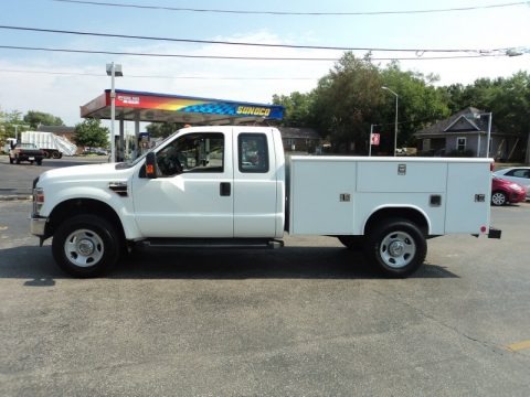 2008 Ford F350 Super Duty XL SuperCab 4x4 Utility Truck Data, Info and Specs