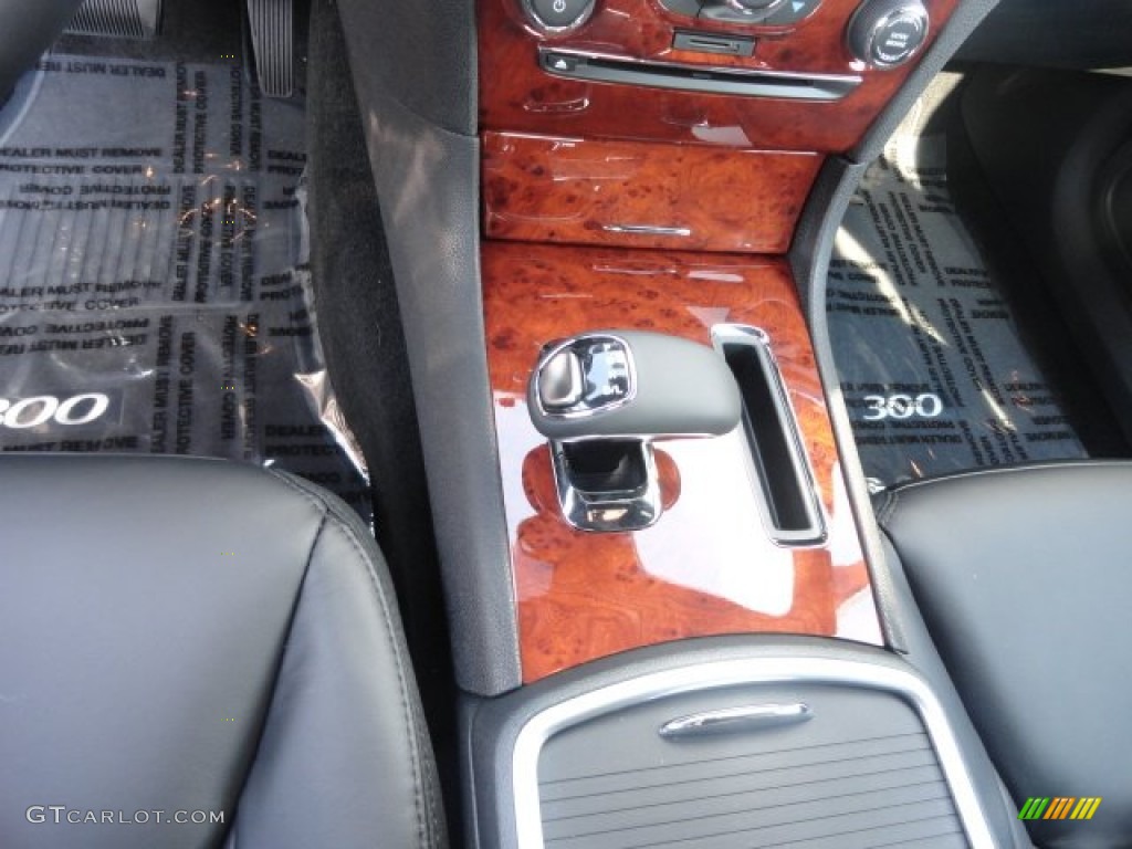2012 Chrysler 300 Limited 8 Speed Automatic Transmission Photo #68769496