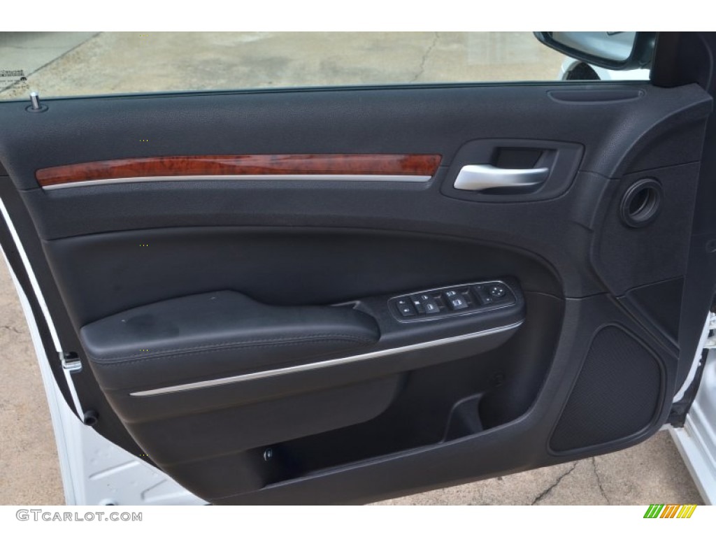 2012 Chrysler 300 Standard 300 Model Black Door Panel Photo #68770270