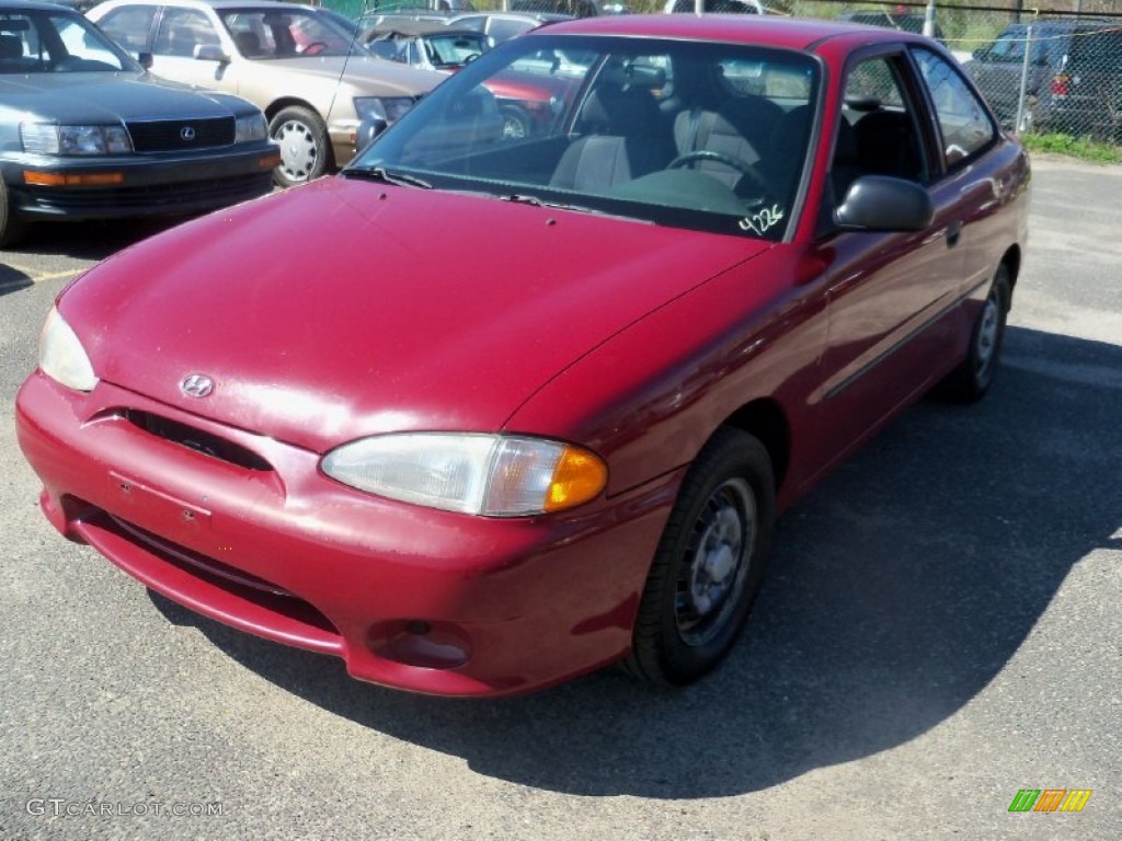 1999 Accent L Coupe - Cherry Red / Gray photo #7