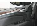 Space Grey Metallic - X5 xDrive30i Photo No. 17