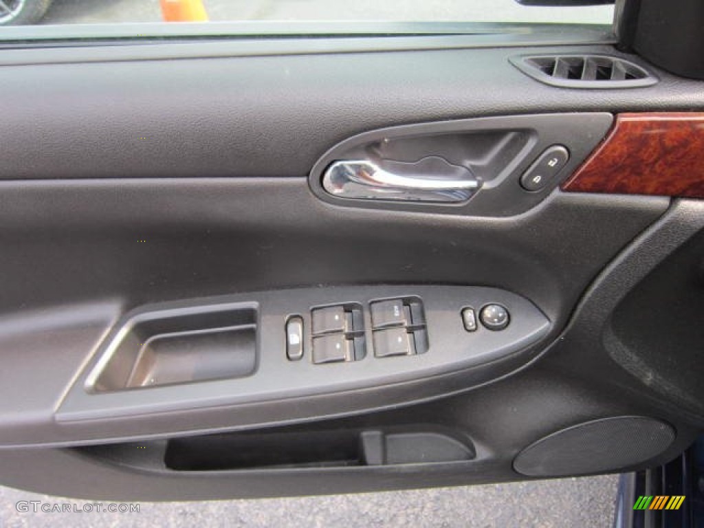 2011 Impala LT - Imperial Blue Metallic / Ebony photo #17