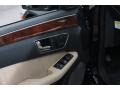 Black - E 350 4Matic Sedan Photo No. 17