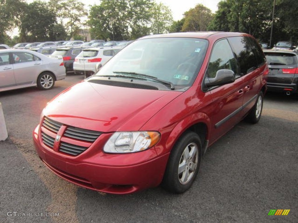 2006 Caravan SXT - Inferno Red Crystal Pearl / Medium Slate Gray photo #3