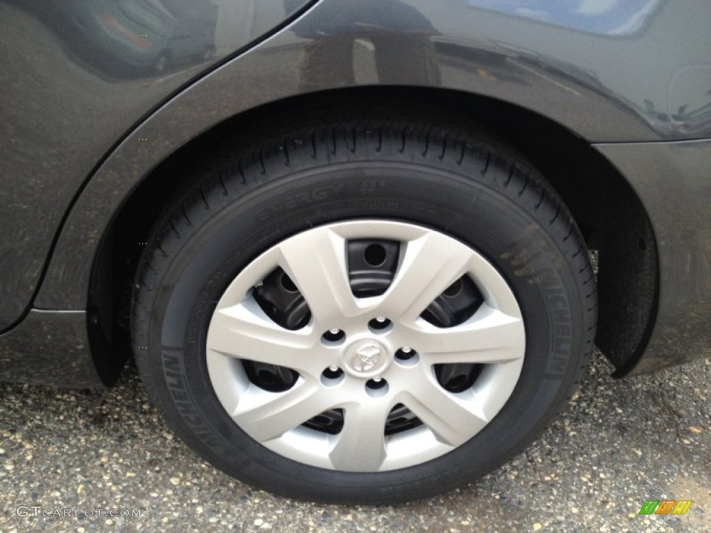 2010 Camry LE - Magnetic Gray Metallic / Ash Gray photo #8