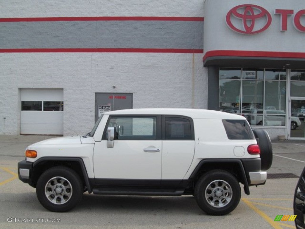 Iceberg White 2011 Toyota FJ Cruiser 4WD Exterior Photo #68779653
