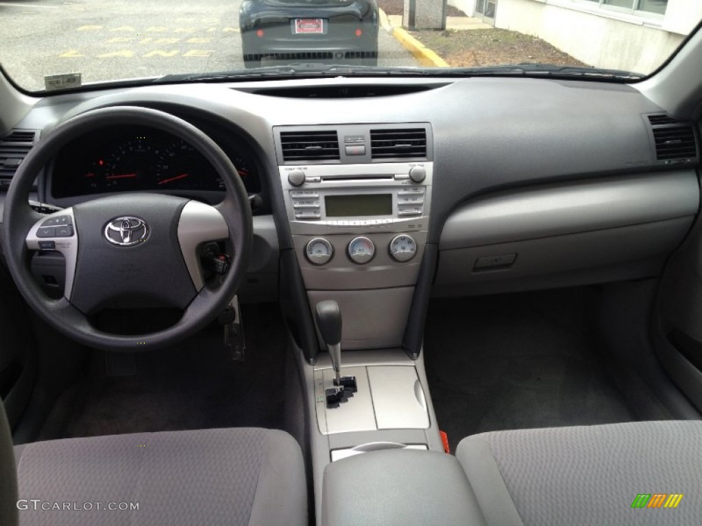 2010 Camry LE - Magnetic Gray Metallic / Ash Gray photo #11
