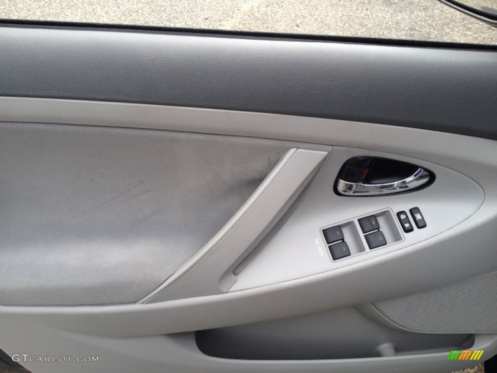 2010 Camry LE - Magnetic Gray Metallic / Ash Gray photo #13