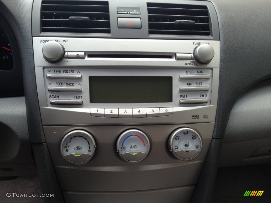 2010 Camry LE - Magnetic Gray Metallic / Ash Gray photo #17