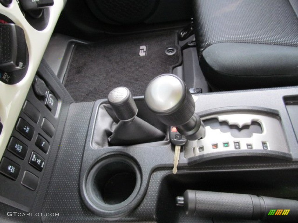 2011 Toyota FJ Cruiser 4WD 5 Speed ECT Automatic Transmission Photo #68779769