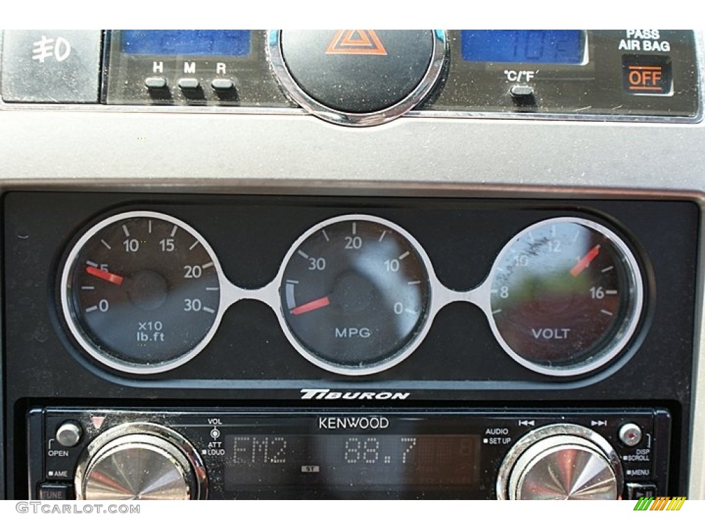 2007 Hyundai Tiburon SE Gauges Photo #68780342