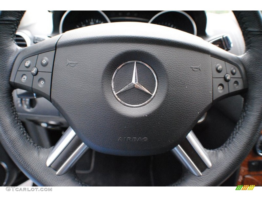 2008 Mercedes-Benz GL 320 CDI 4Matic Steering Wheel Photos