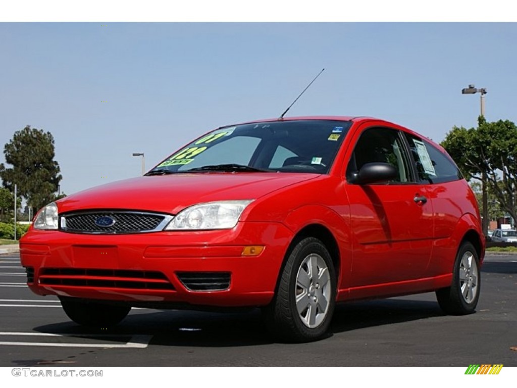 Infra-Red 2007 Ford Focus ZX3 SE Coupe Exterior Photo #68780831