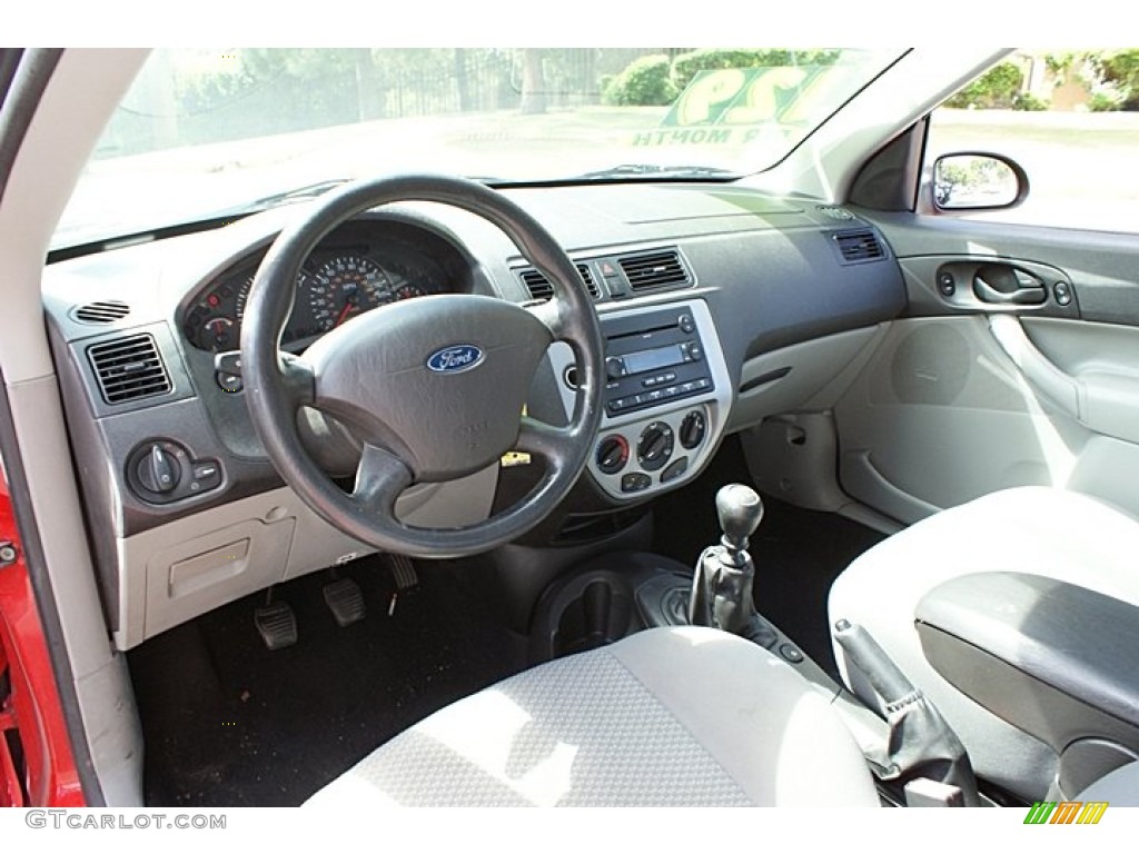 Charcoal/Light Flint Interior 2007 Ford Focus ZX3 SE Coupe Photo #68780900