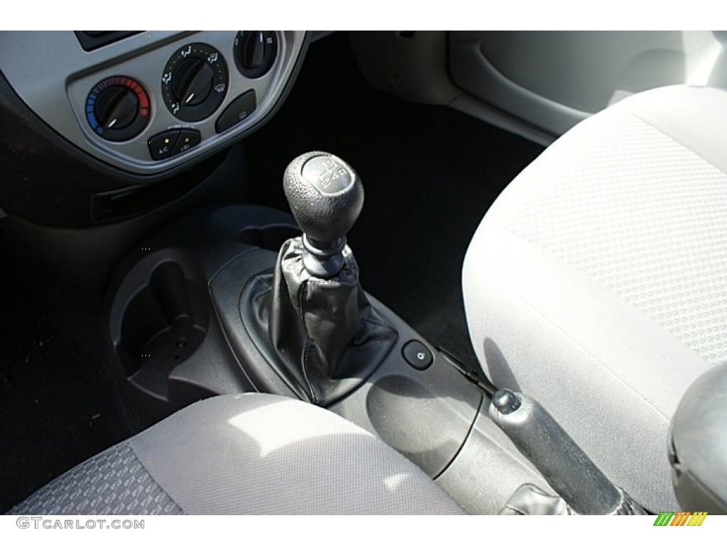 2007 Ford Focus ZX3 SE Coupe Transmission Photos