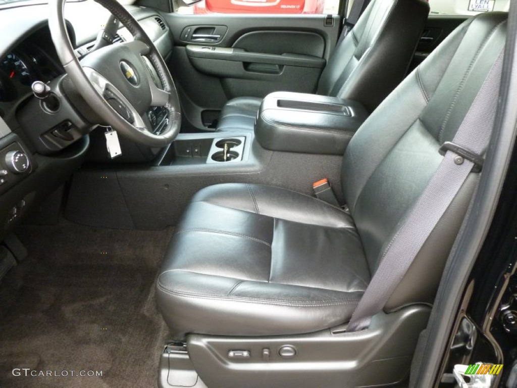 2011 Chevrolet Suburban Z71 4x4 Front Seat Photo #68785100