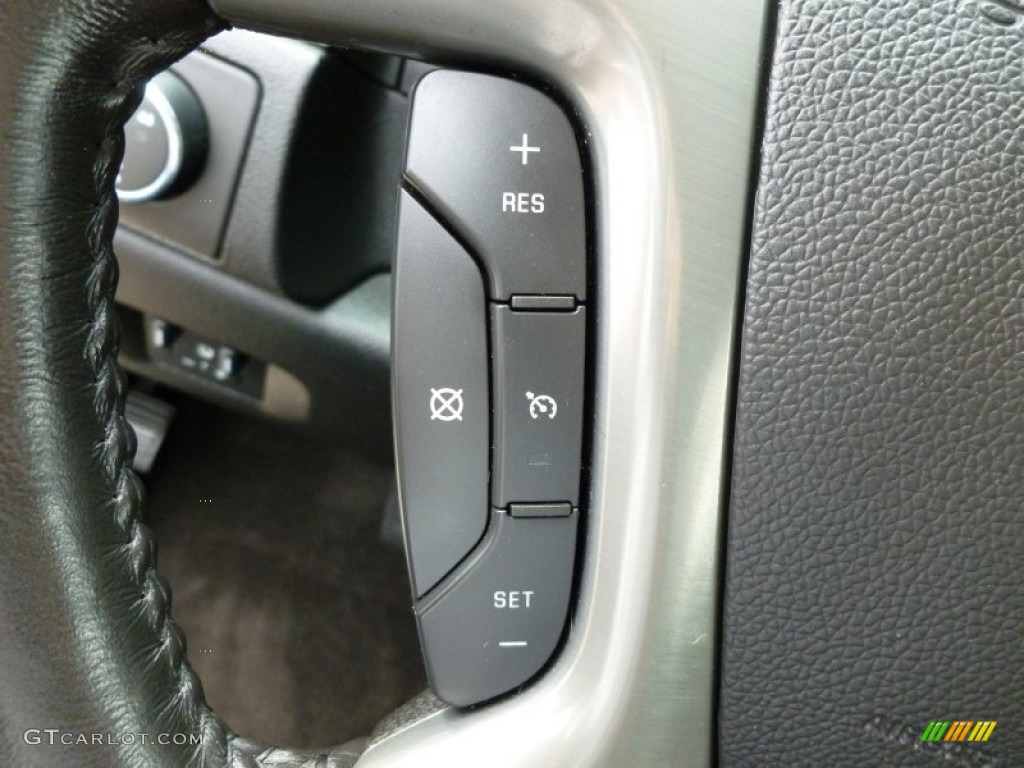 2011 Chevrolet Suburban Z71 4x4 Controls Photo #68785271