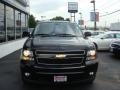 Black - Tahoe LT 4x4 Photo No. 2