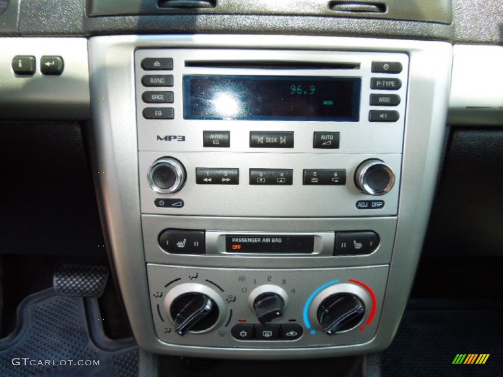 2006 Chevrolet Cobalt LT Coupe Controls Photo #68787938