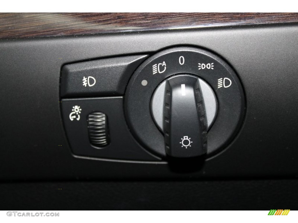 2008 BMW 5 Series 535i Sedan Controls Photo #68789566