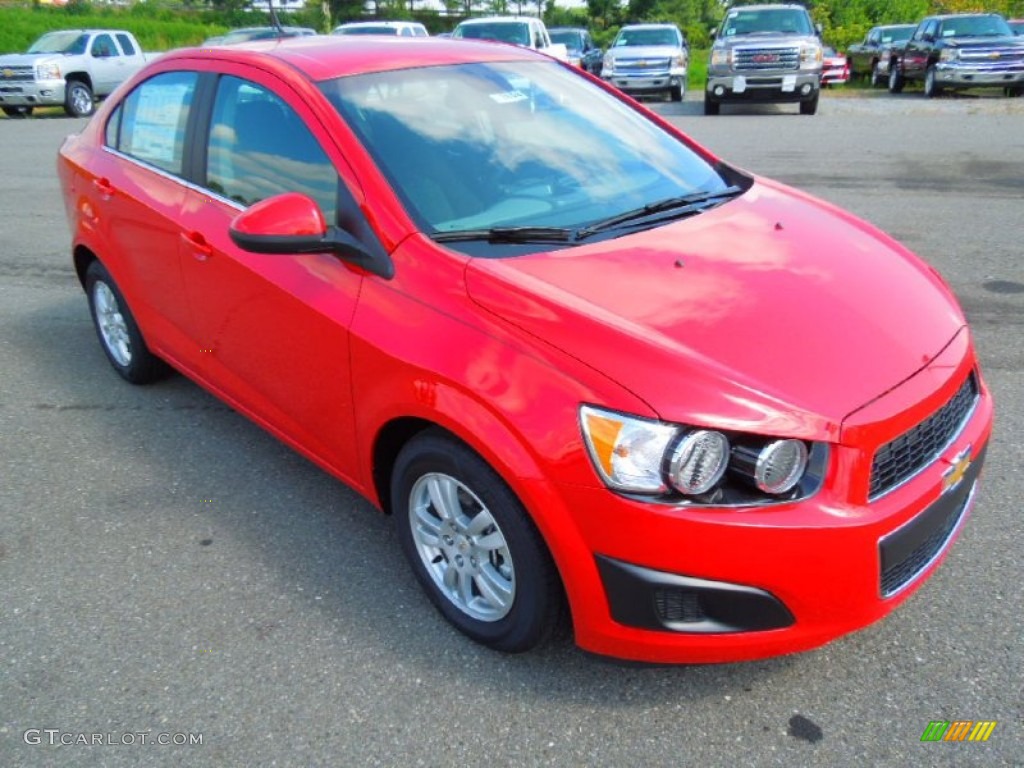 2012 Sonic LT Sedan - Victory Red / Jet Black/Dark Titanium photo #2
