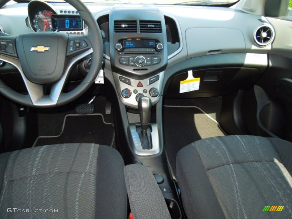 2012 Sonic LT Sedan - Victory Red / Jet Black/Dark Titanium photo #17