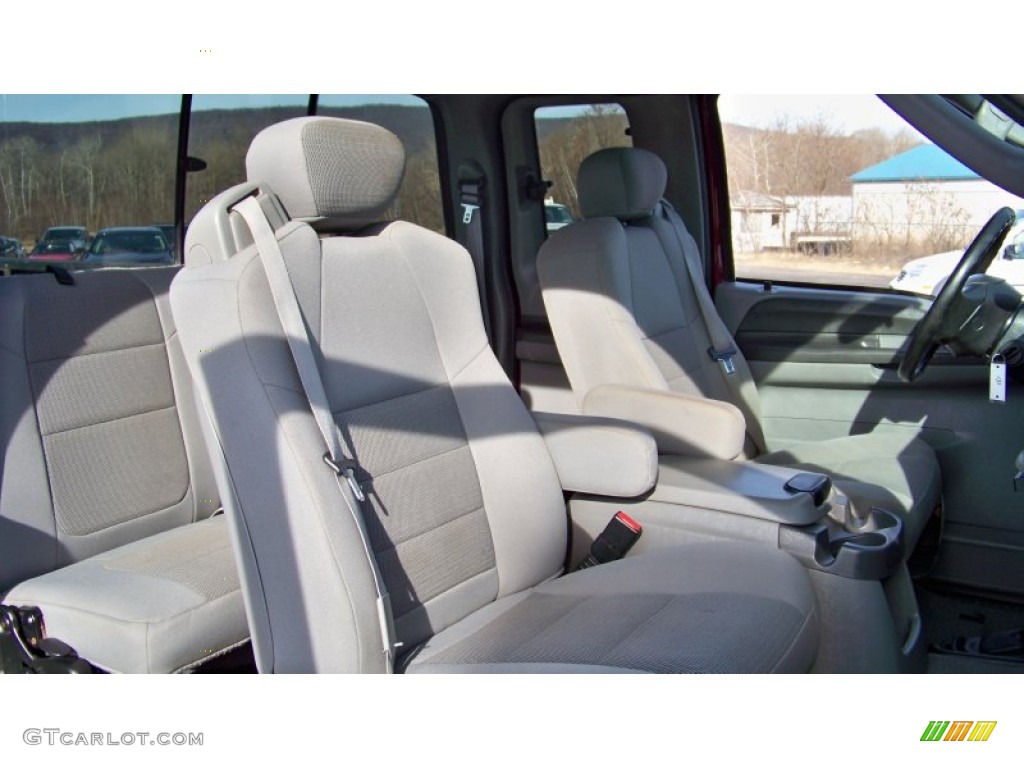 Medium Flint Interior 2004 Ford F350 Super Duty XLT SuperCab 4x4 Photo #68792444