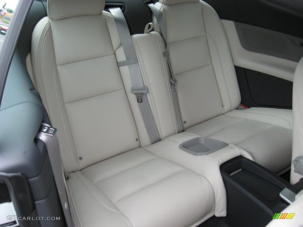 2013 Volvo C70 T5 Rear Seat Photo #68793968