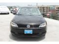 Black - Jetta SE Sedan Photo No. 2