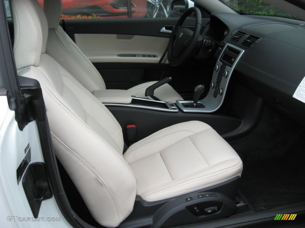 Calcite/Off Black Interior 2013 Volvo C70 T5 Photo #68793986