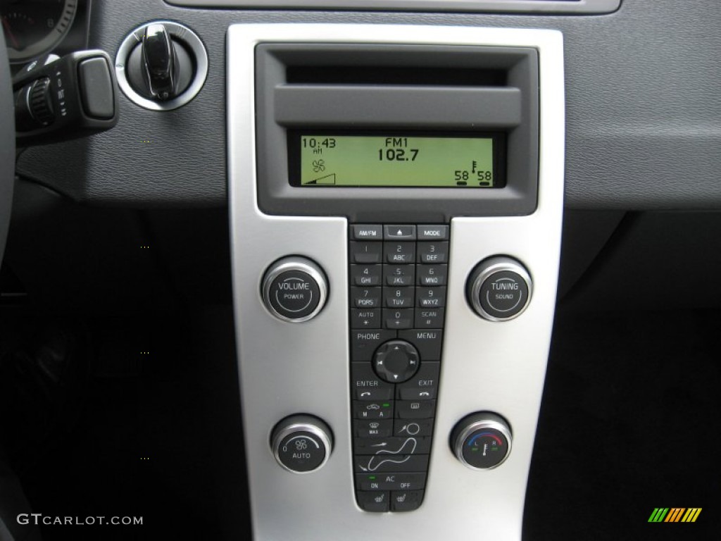 2013 Volvo C70 T5 Controls Photo #68794031