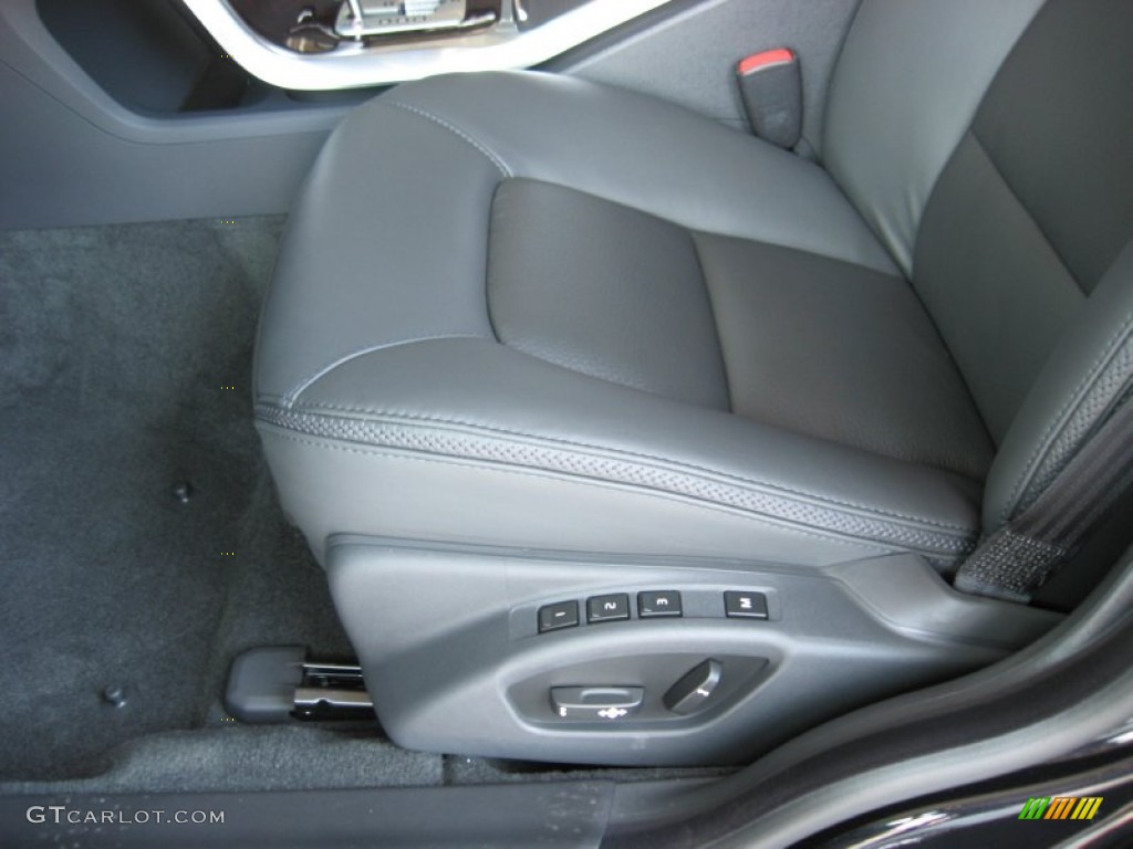 2012 Volvo XC70 3.2 AWD Front Seat Photo #68794184