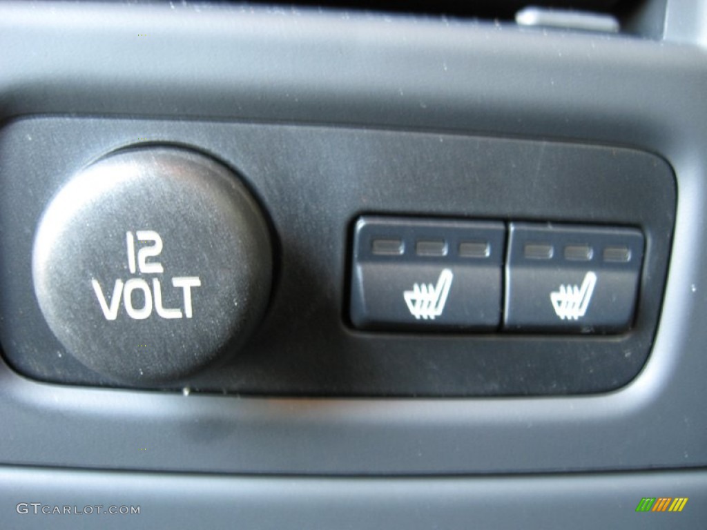 2012 Volvo XC70 3.2 AWD Controls Photo #68794217