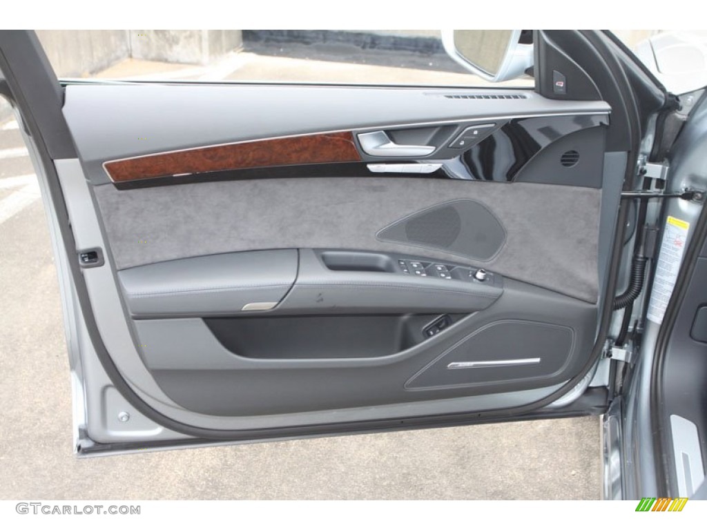 2013 Audi A8 L 3.0T quattro Black Door Panel Photo #68796020