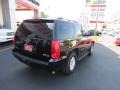 Onyx Black - Yukon SLT Photo No. 7