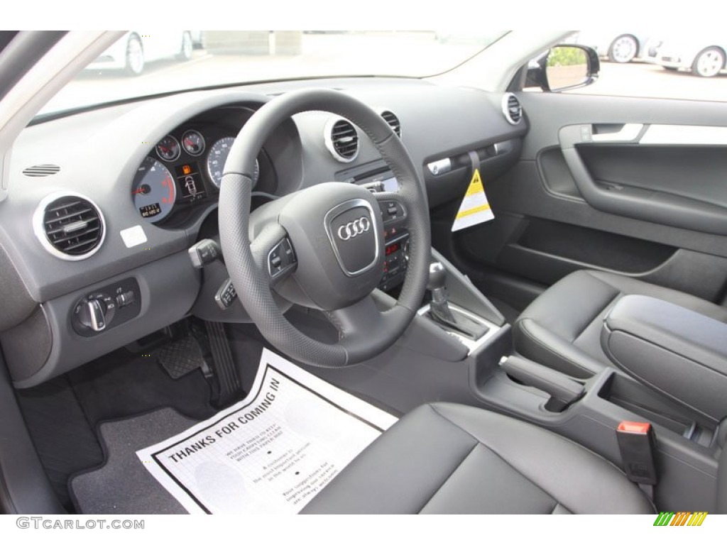 Black Interior 2013 Audi A3 2.0 TDI Photo #68797145