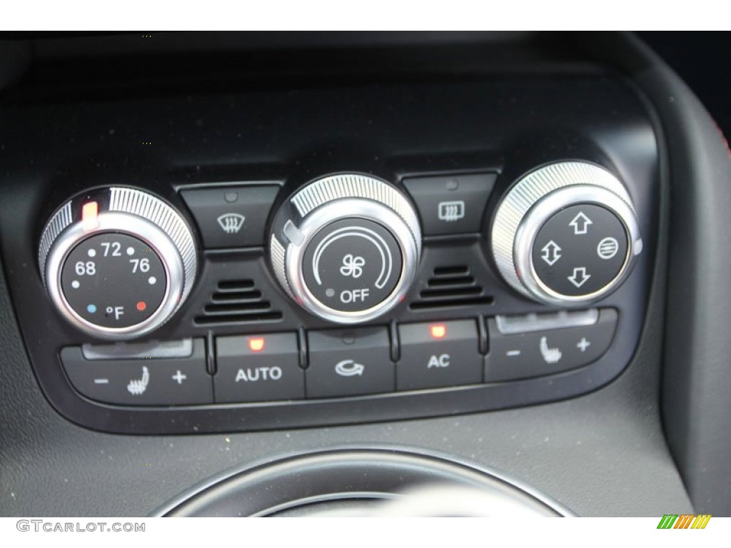 2012 Audi R8 4.2 FSI quattro Controls Photo #68797910