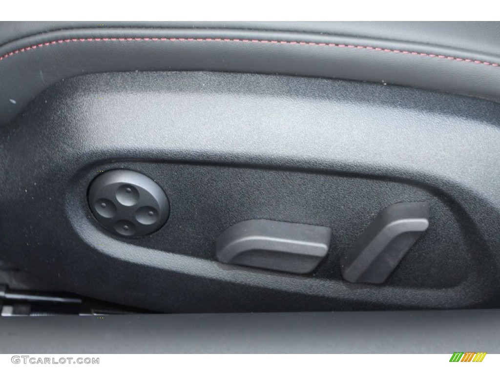 2012 Audi R8 4.2 FSI quattro Controls Photo #68797946
