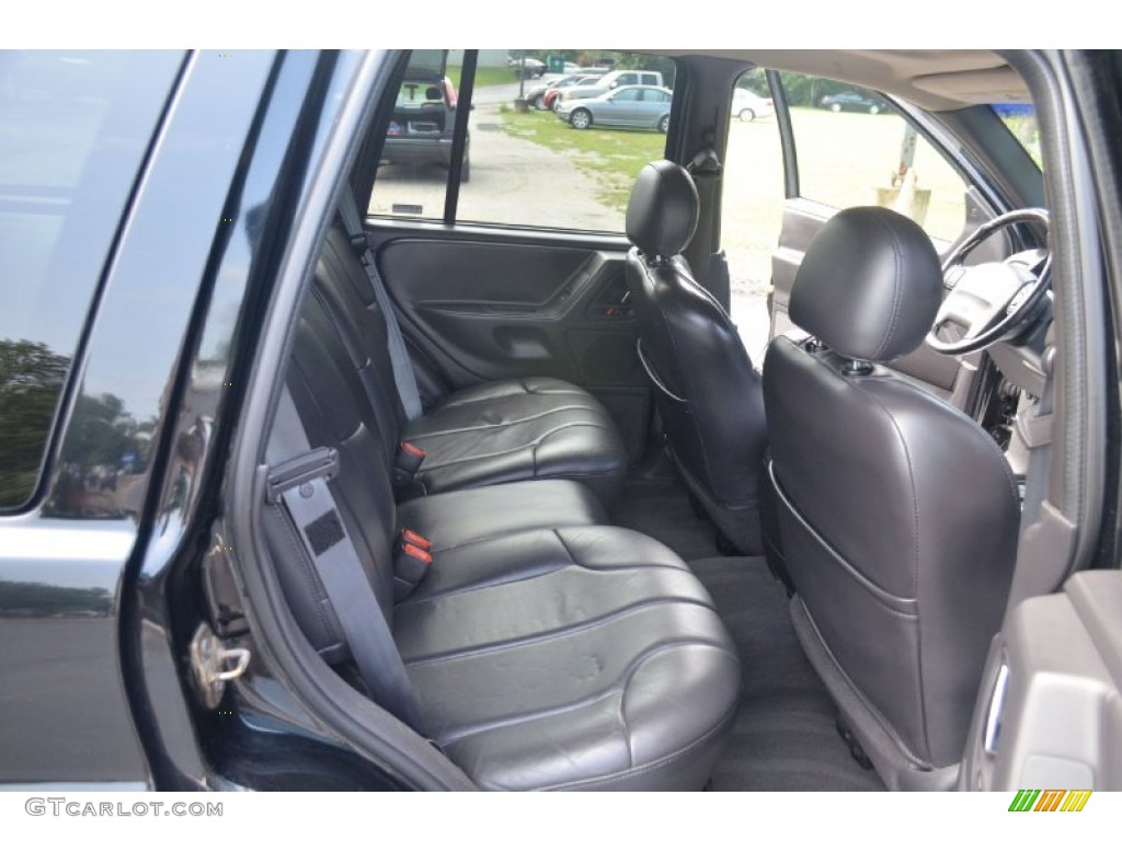 2000 Jeep Grand Cherokee Laredo 4x4 Rear Seat Photo #68799140