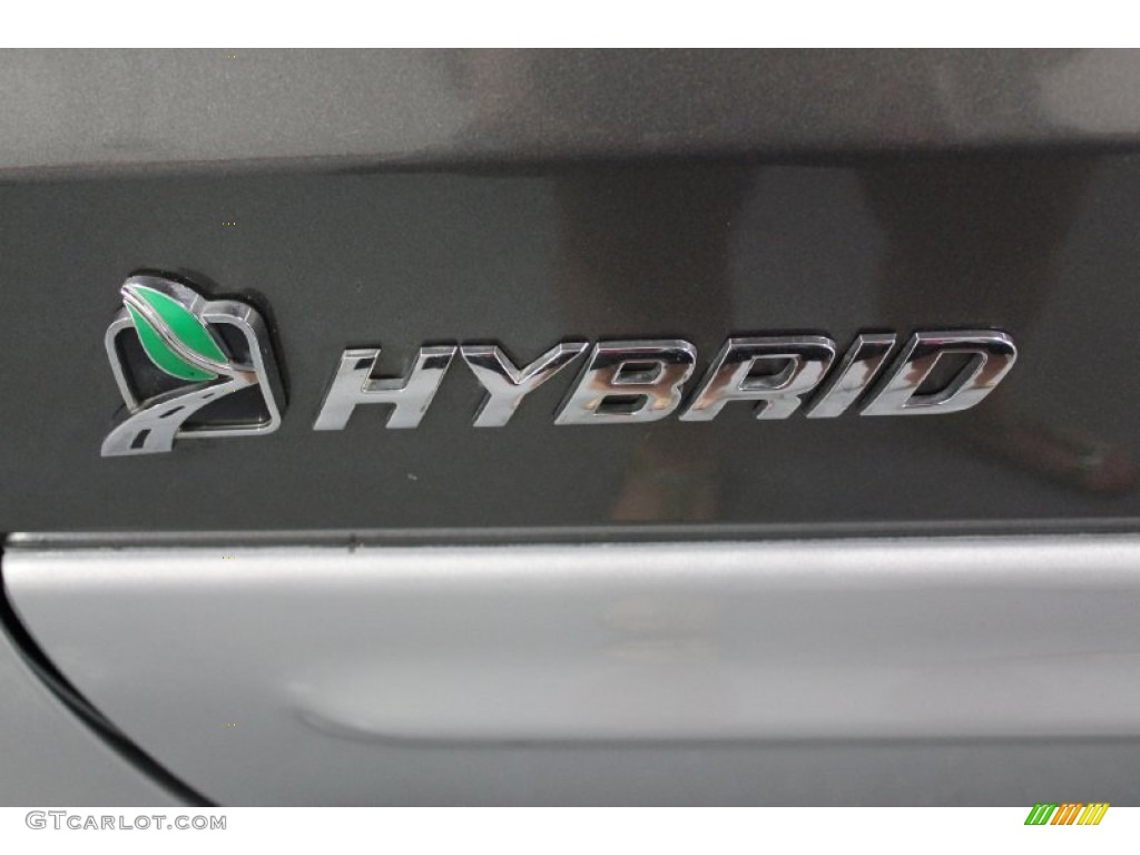 2005 Ford Escape Hybrid 4WD Marks and Logos Photo #68801609