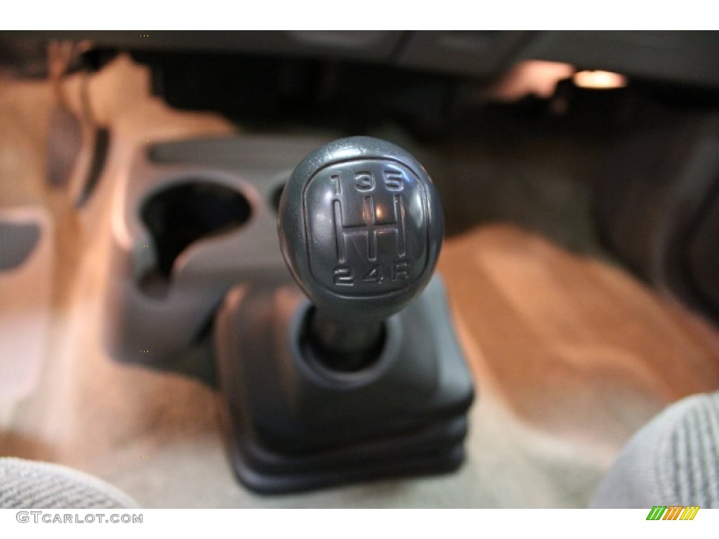 1996 Isuzu Hombre XS Regular Cab Transmission Photos