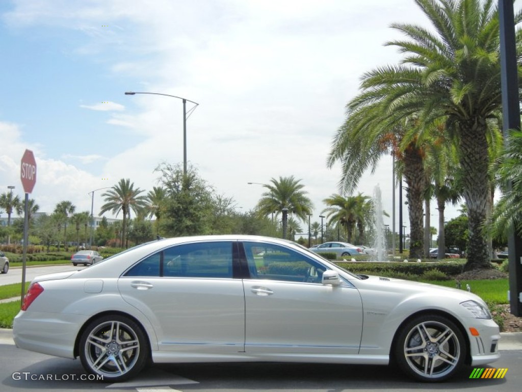 Diamond White Metallic 2012 Mercedes-Benz S 63 AMG Sedan Exterior Photo #68803061