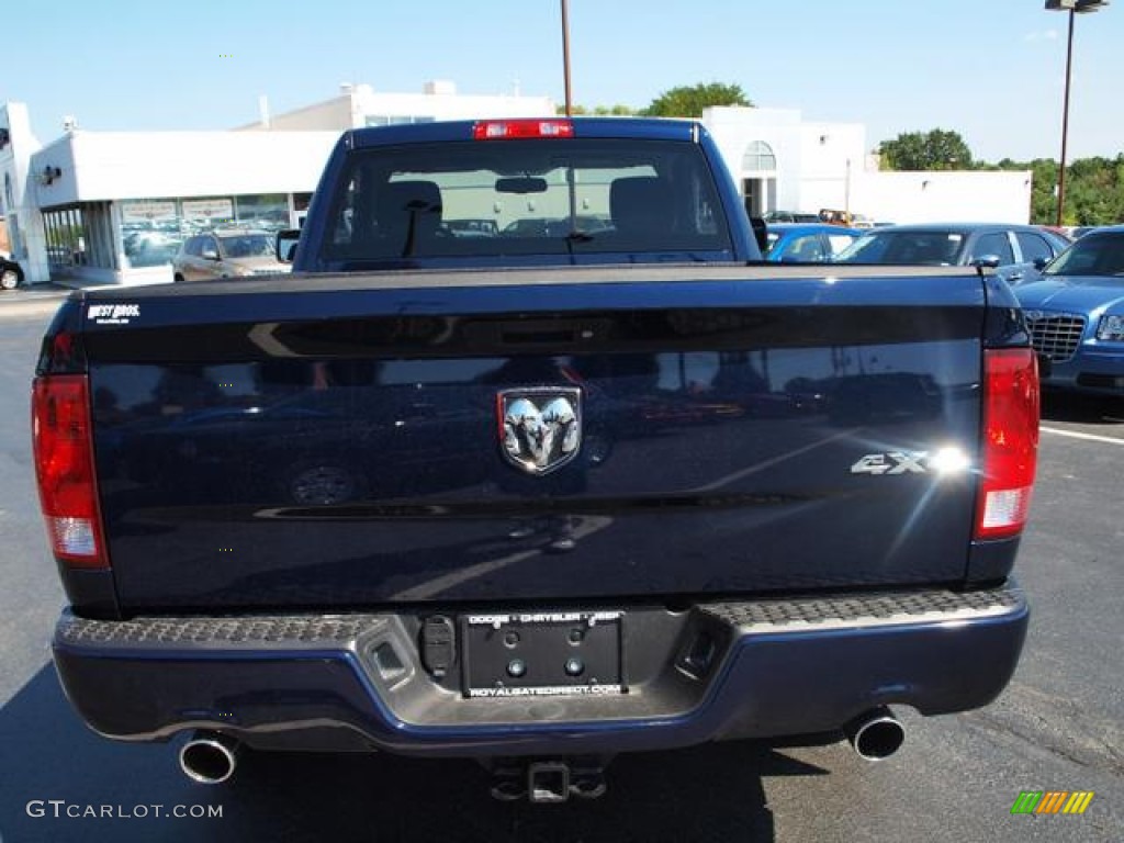 2012 Ram 1500 Express Regular Cab 4x4 - True Blue Pearl / Dark Slate Gray/Medium Graystone photo #4