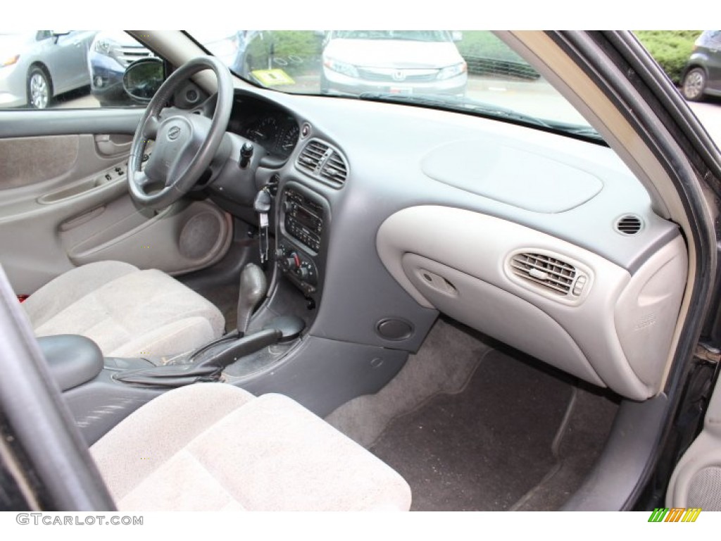 1999 Alero GLS Sedan - Black Onyx / Neutral photo #23