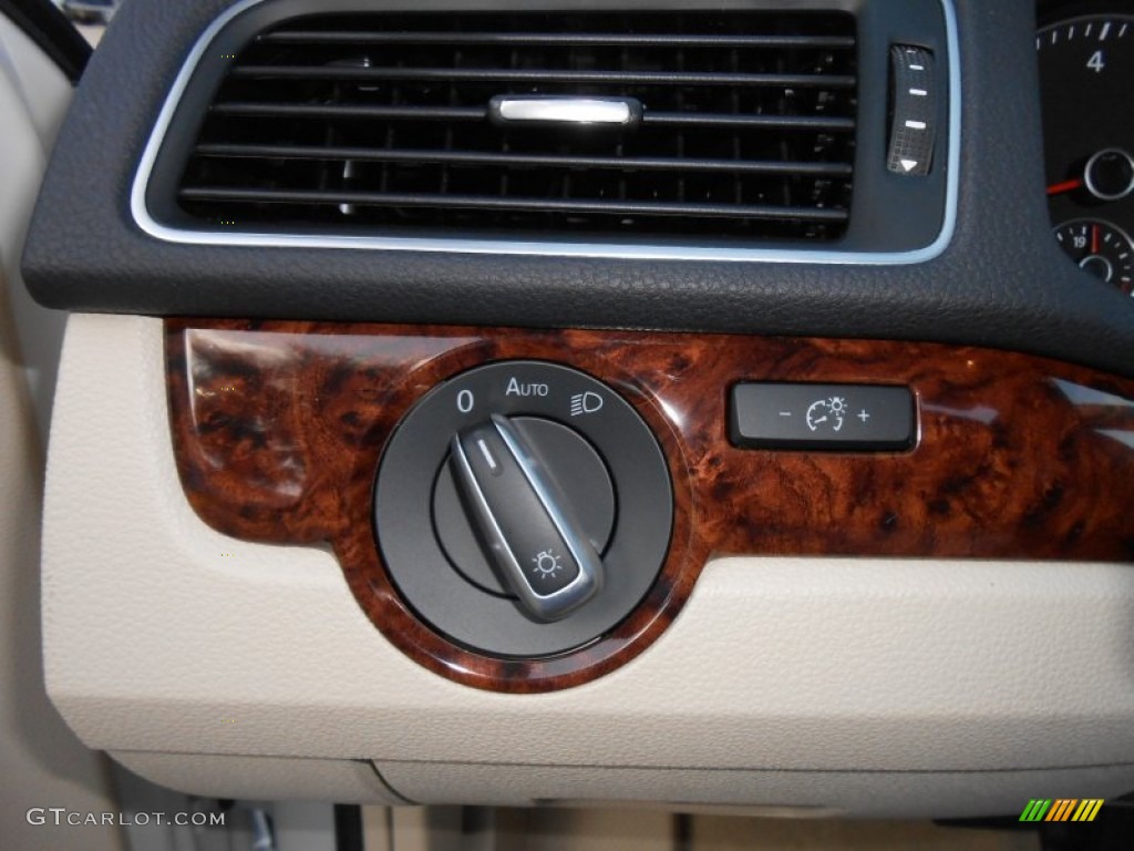 2013 Volkswagen Passat 2.5L SEL Controls Photo #68813741