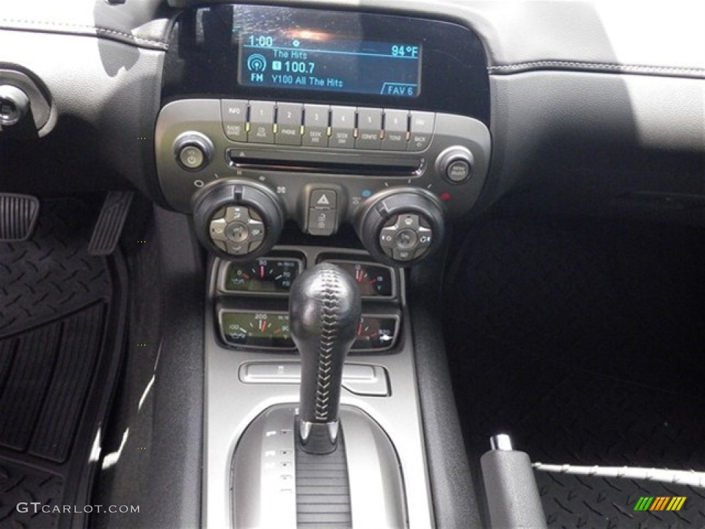 2012 Chevrolet Camaro SS/RS Convertible Controls Photo #68815349