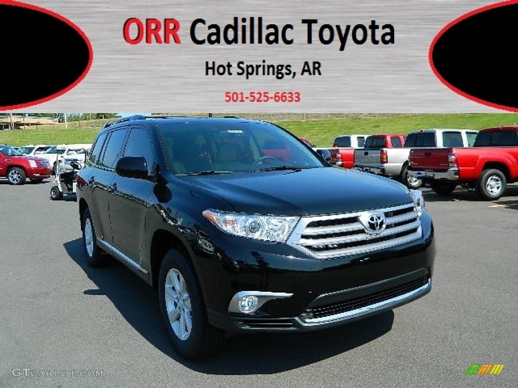 2012 Highlander SE - Black / Sand Beige photo #1