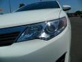 Super White - Camry L Photo No. 9