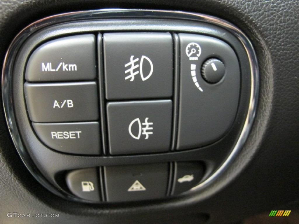 2004 Jaguar XJ XJR Controls Photo #68817176