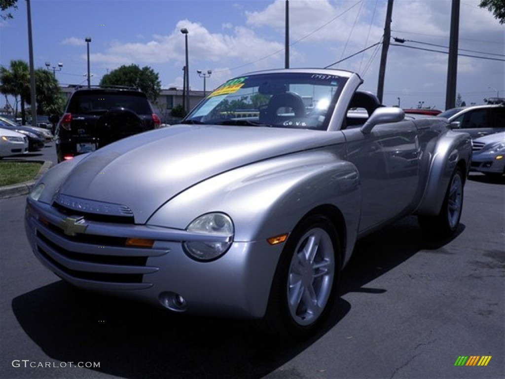 2005 SSR  - Ricochet Silver Metallic / Ebony Black photo #22